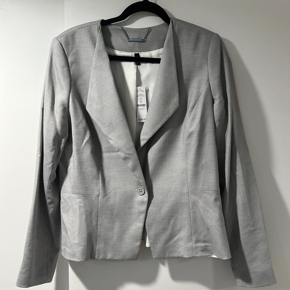 White House black market blazer brand new never worn with tags